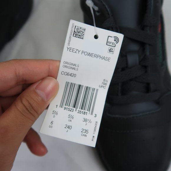 YEEZY POWERPHASE CALABASAS - Picture 7 of 11